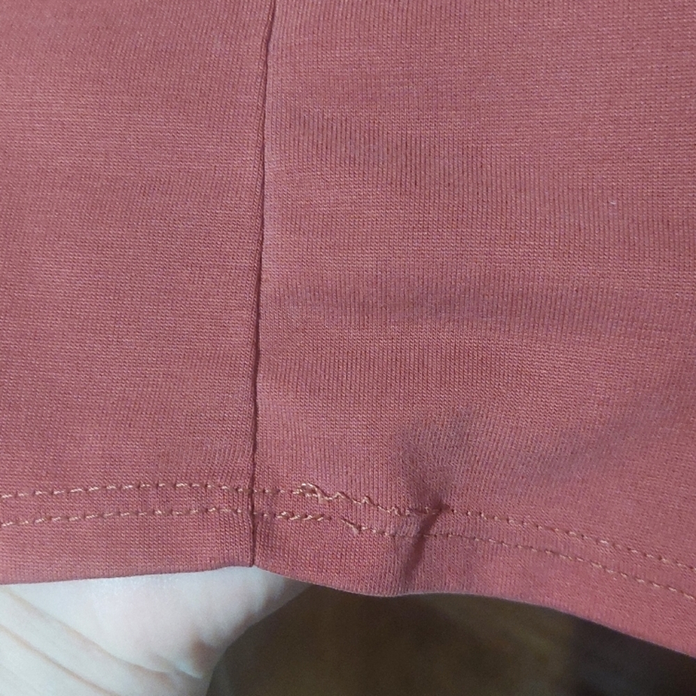 Women's Rust V-Neck Top - Picture 6 of 7